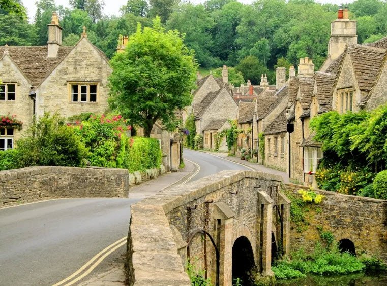 Cotswolds , South Central England, United Kingdom